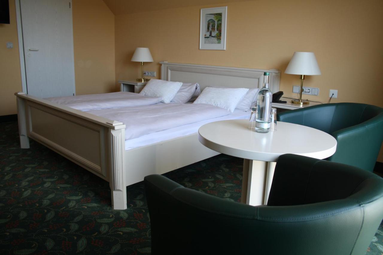 Parkhotel Elisabeth Bad Neuenahr-Ahrweiler Buitenkant foto
